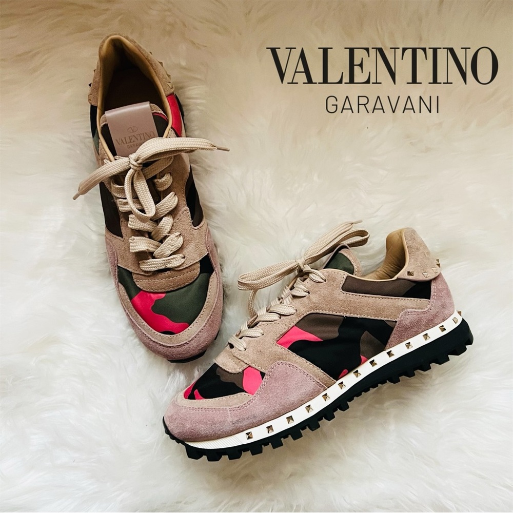 VALENTINO GARAVANI Soul Rockstud Camo Sneakers